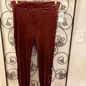 Torrid Size 2 NWT Velvet Leggings